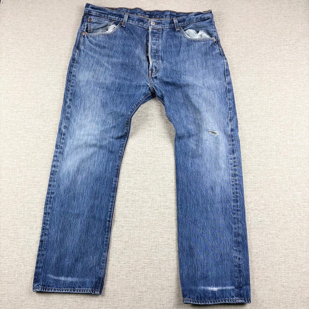 Levis 501 Mens 38x30 Distressed Jeans Thigh Fade ** Vintage Style ** Denim